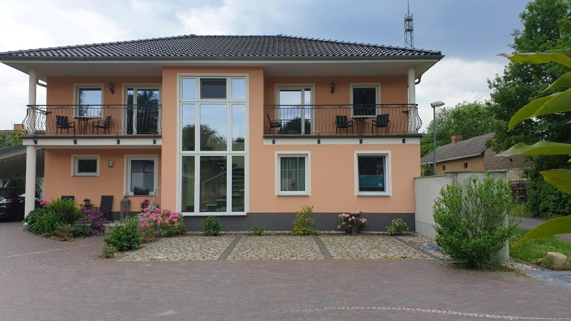 Holiday home Ferienapartments Elsternest *